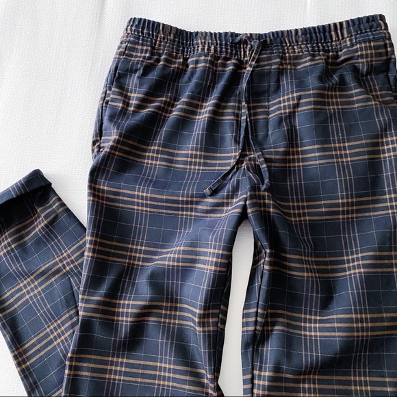 H&M Plaid Joggers / Dress Pants - Picture 3 of 14